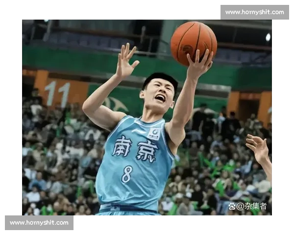 赛后数据全解析 球员表现细节与比赛关键统计全面回顾